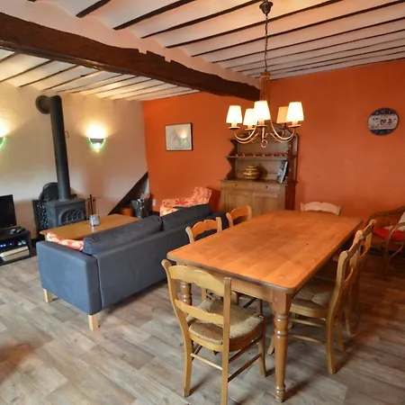 Holiday House In A Horse Riding School And Spa Сasa de vacaciones